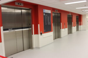 Schindler 800 Kg Service Elevator