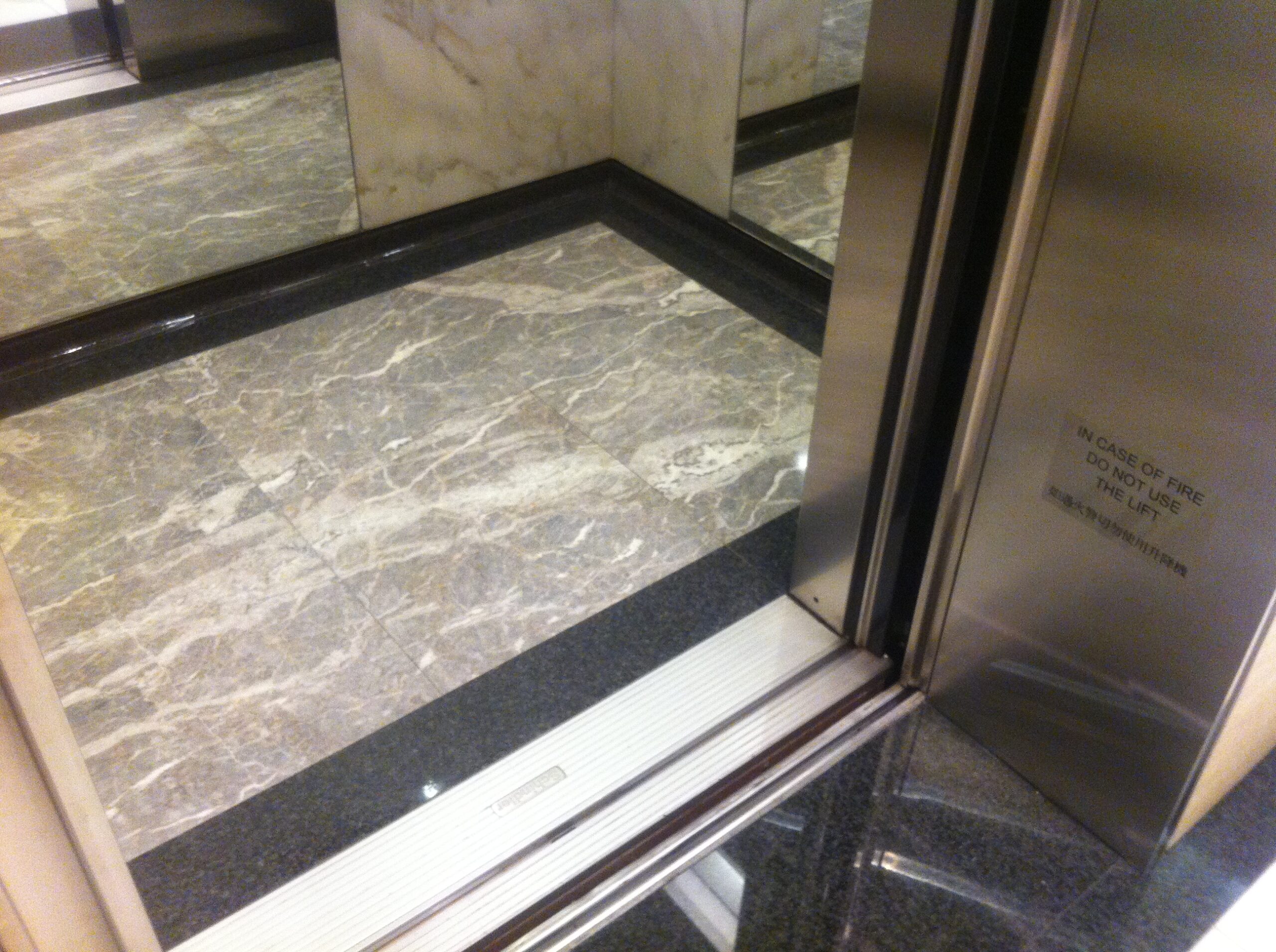 Schindler 630 Kg 8-Person Passenger Elevator