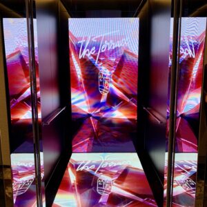 Mitsubishi 630 Kg 8-Person Passenger Elevator