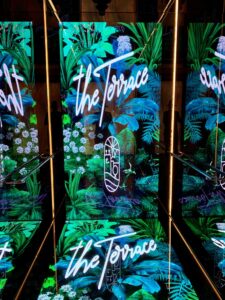 Hitachi 630 Kg 8-Person Passenger Elevator